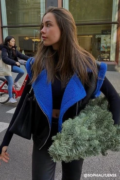 STORETS Influencer Arya Faux Shearling Vest Pop Colors