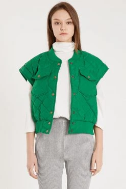 STORETS Tanner Diamond Quilted Crop Vest