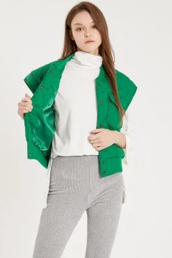 STORETS Tanner Diamond Quilted Crop Vest