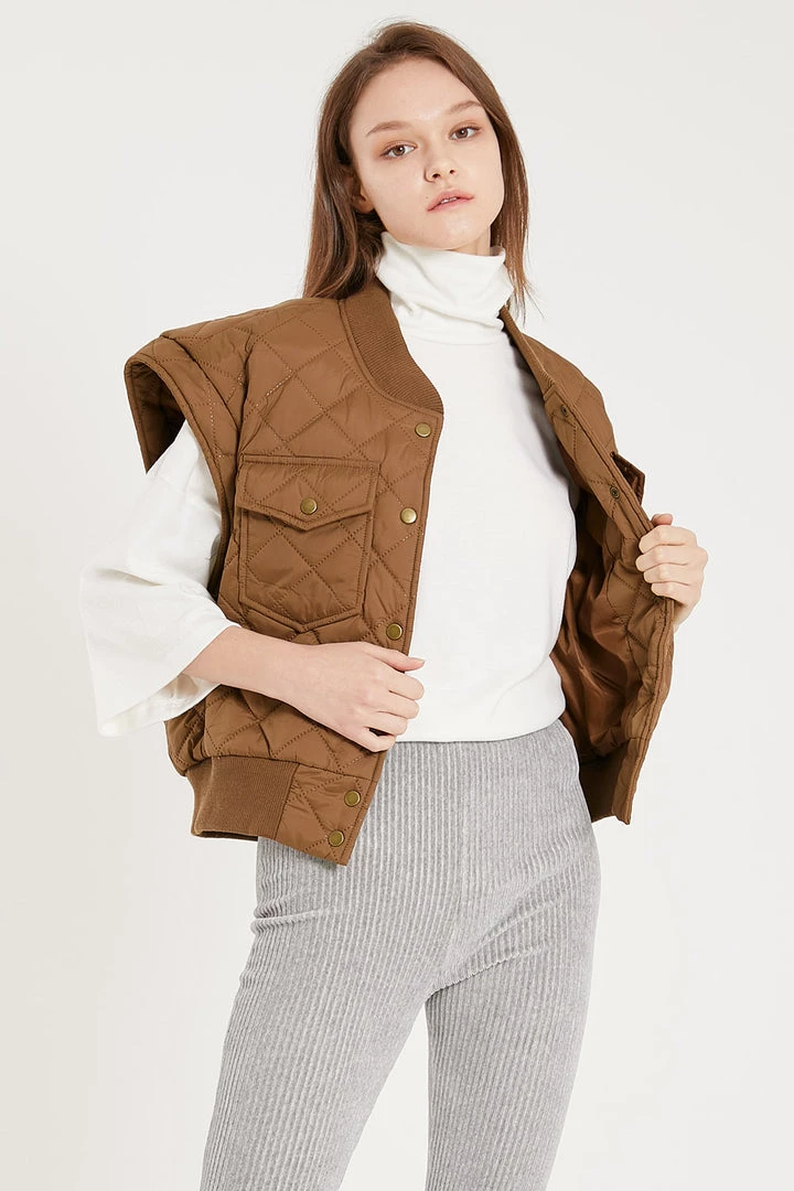 STORETS Tanner Diamond Quilted Crop Vest