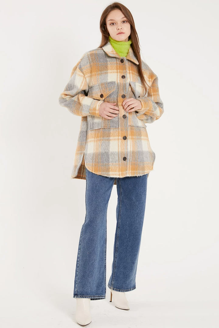 STORETS Gia Oversized Fuzzy Shacket