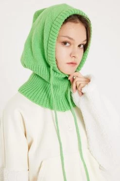 STORETS Kali Hoodie Neck Warmer