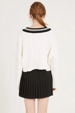 STORETS Camila Oversized Cropped Sweater CLOTHING