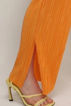 STORETS Peyton Crinkled Pleated Pants BEST-SELLERS