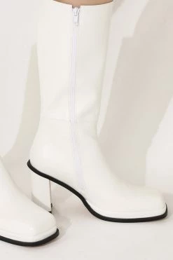STORETS ACCESSORIES Kinsley Square Toe Boots