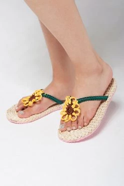 STORETS Flower Point Straw Flip Flops-Beige