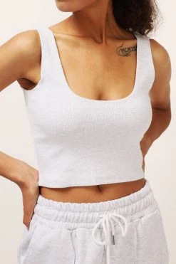 STORETS Nova Fitted Crop Tank Top
