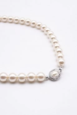 STORETS ACCESSORIES Classic Faux Pearl Necklace