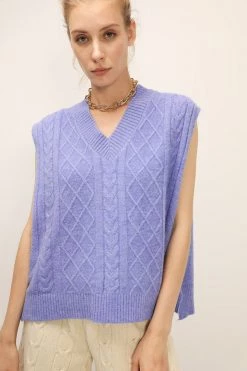 STORETS SALE Esther Cable Knit Vest