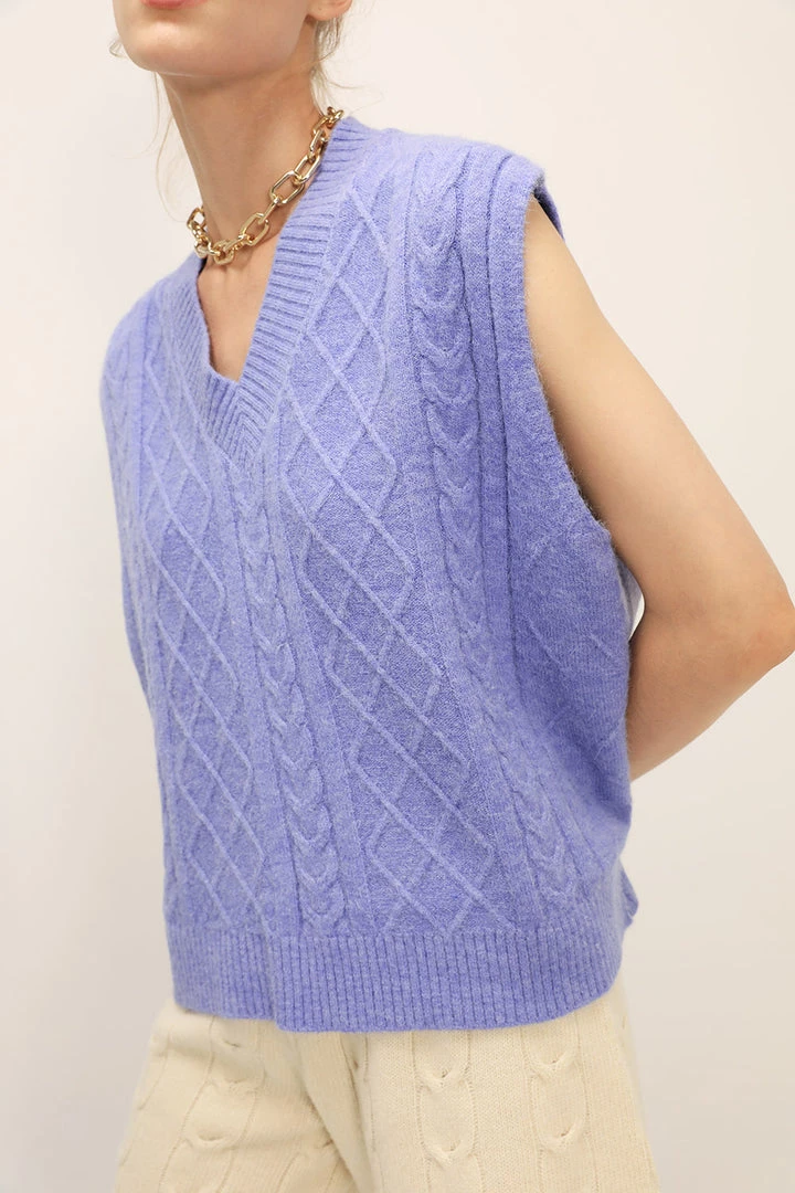 STORETS SALE Esther Cable Knit Vest