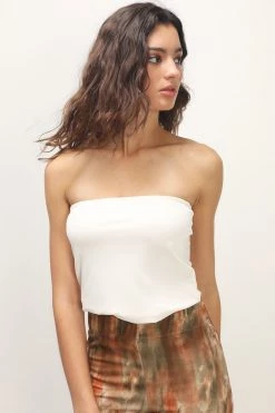 STORETS CLOTHING Paris Ribbed Padded Tank Top