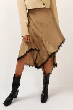 STORETS Olivia Asymmetric Hem Lace Trim Skirt