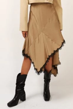 STORETS Olivia Asymmetric Hem Lace Trim Skirt