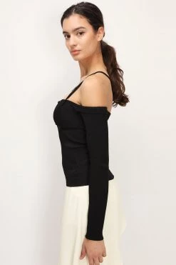 STORETS CLOTHING Veda Cutout Ribbed Open Top