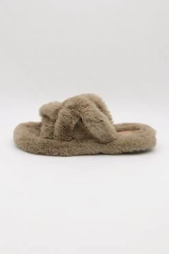 STORETS Tinley Cross Faux Fur Flip Flops
