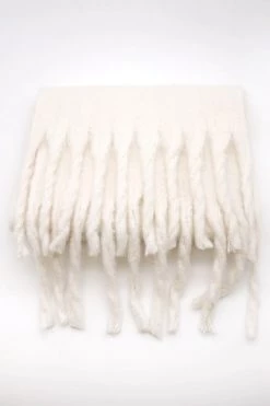 STORETS Influencer ACCESSORIES Miracle Fuzzy Scarf