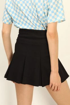 STORETS Blakely Pleated Skort W/Chain