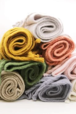 STORETS Influencer Miracle Fuzzy Scarf ACCESSORIES