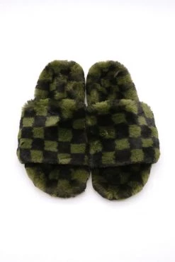 STORETS ACCESSORIES Yva Checkerboard Faux Fur Open Slipper