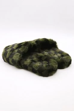 STORETS ACCESSORIES Yva Checkerboard Faux Fur Open Slipper