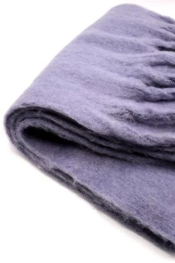 STORETS Influencer Miracle Fuzzy Scarf ACCESSORIES