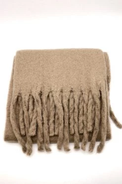 STORETS Influencer ACCESSORIES Miracle Fuzzy Scarf