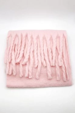 STORETS Miracle Fuzzy Scarf ACCESSORIES