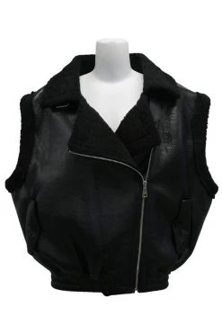 STORETS Influencer Arya Faux Shearling Vest
