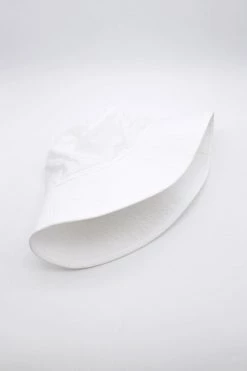 STORETS ACCESSORIES Canvas Bucket Hat