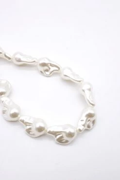 STORETS Zelie Baroque Pearl Necklace