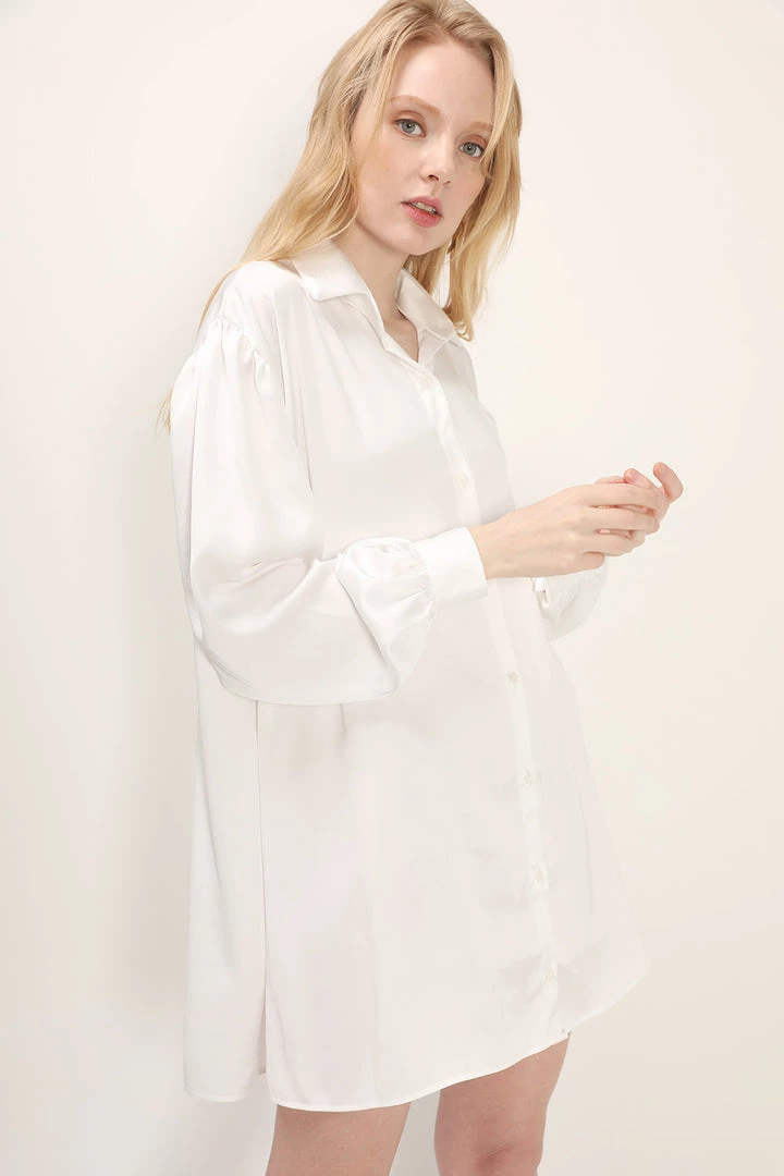 STORETS Karen Oversized Satin Shirt CLOTHING