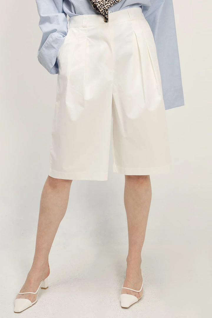 STORETS Hazel Pintuck Bermuda Pants