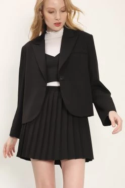 STORETS CLOTHING Lilly Padded Blazer