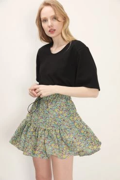 STORETS SALE Avery Floral Tiered Skort