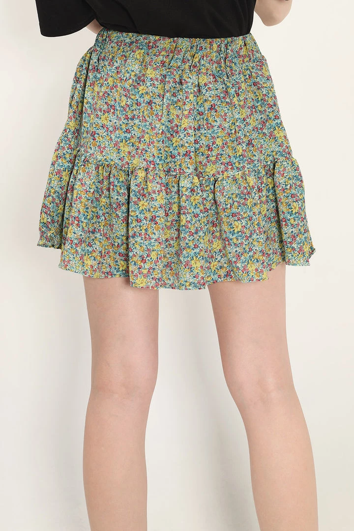 STORETS SALE Avery Floral Tiered Skort