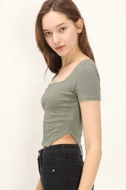 STORETS CLOTHING Reagan Squared Neck T-shirt