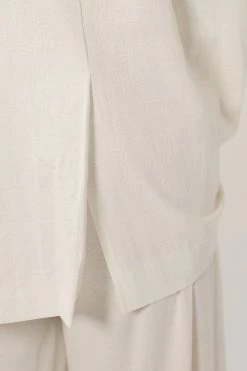 STORETS Influencer Brianna Oversized Handkerchief Blazer