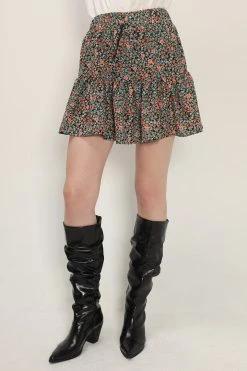 STORETS SALE Avery Floral Tiered Skort