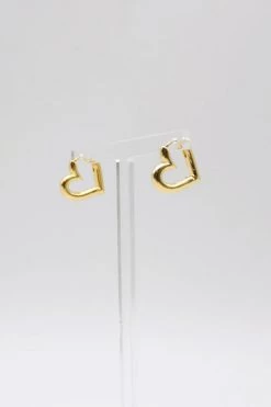 STORETS Petite Heart Earrings