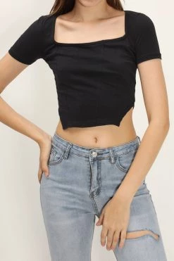 STORETS CLOTHING Reagan Squared Neck T-shirt