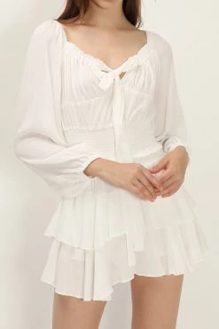 STORETS CLOTHING Juliette Balloon Sleeve Blouse