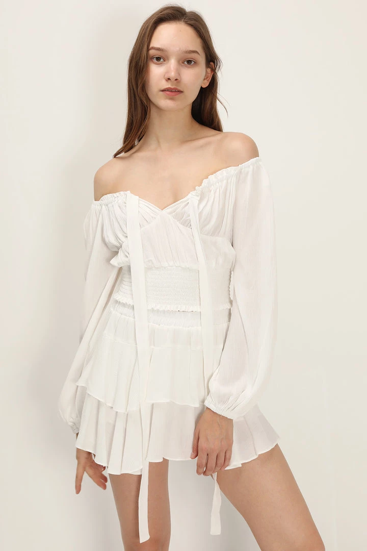 STORETS CLOTHING Juliette Balloon Sleeve Blouse