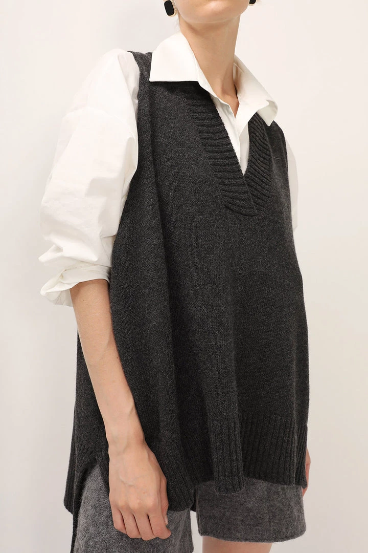 STORETS Lyla Oversized Knit Vest CLOTHING