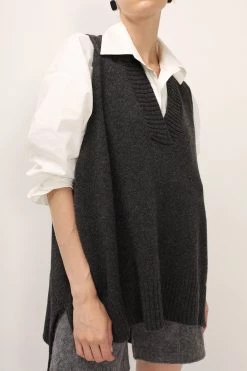 Vitaliia Knitwear Lyla Oversized Knit Vest