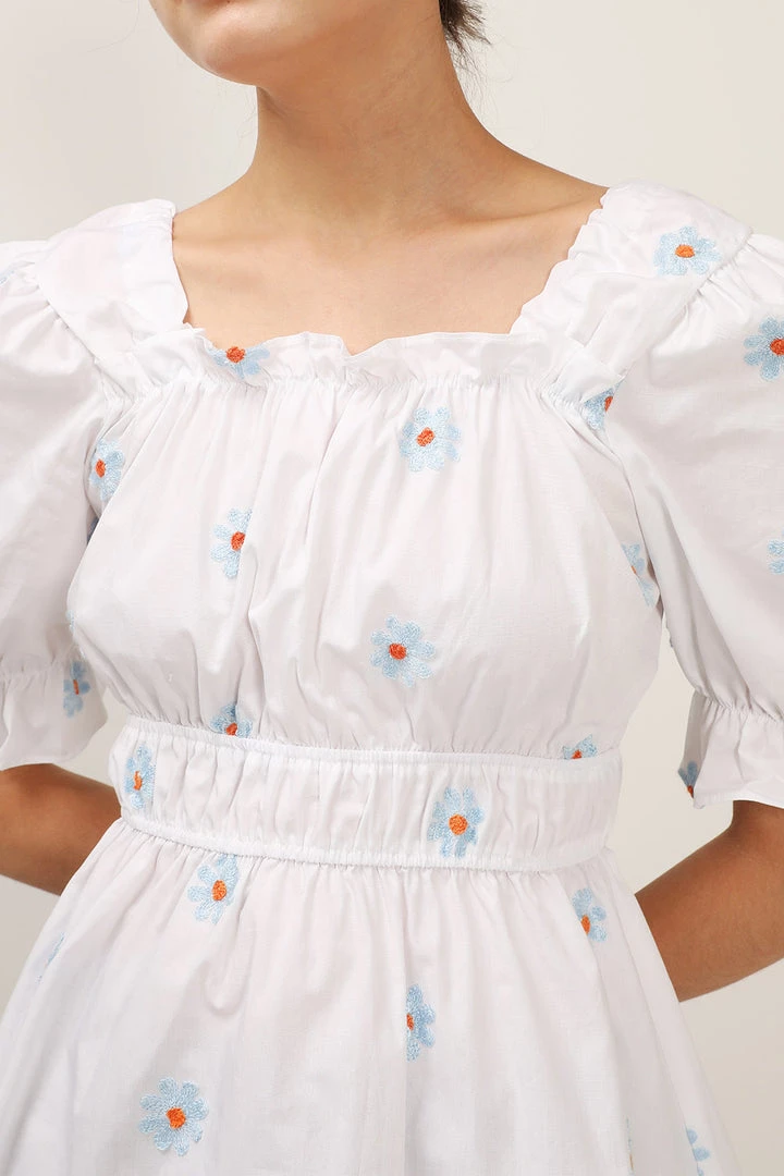STORETS SALE Elle Daisy Embroidery Puffed Dress CLOTHING