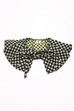 STORETS SALE Mariana Detachable Printed Cape ACCESSORIES