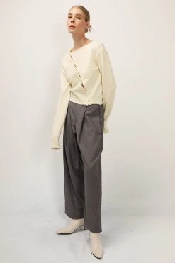 STORETS CLOTHING Briar Diagonal Button Up Cardigan