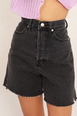 STORETS SALE Phoebe Frayed Hem Denim Shorts
