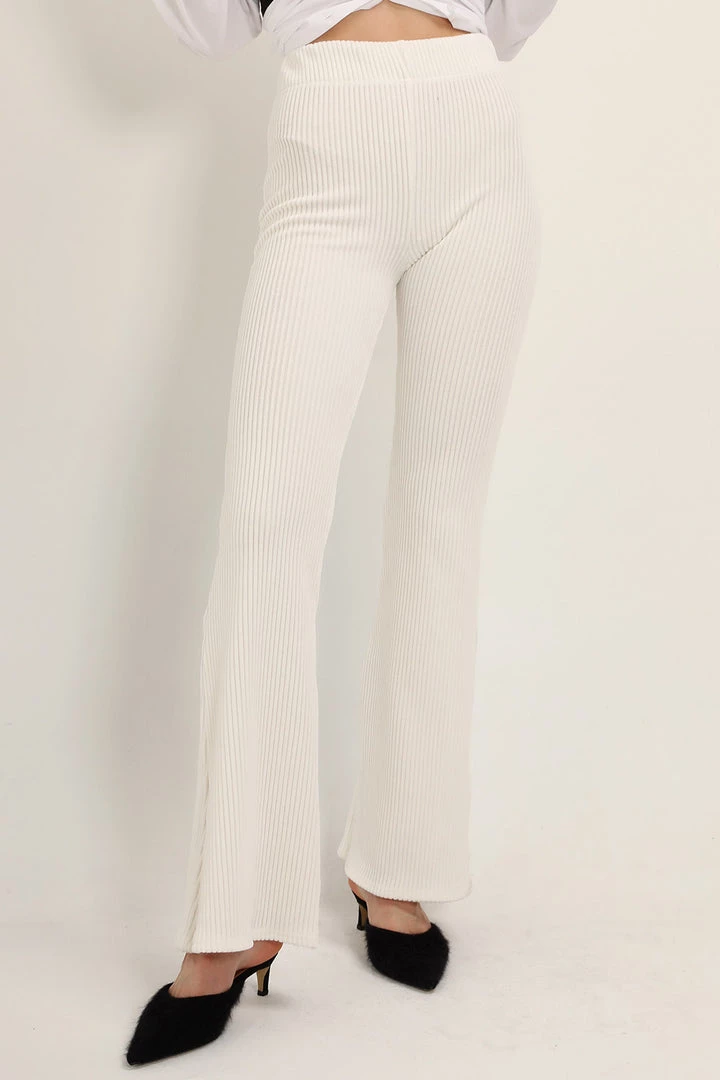STORETS CLOTHING Claire Bootcut Cord Pants