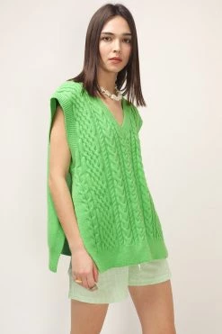 STORETS Avah Knitted Side Split Vest